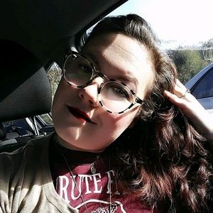 Meet your Posher, Randi